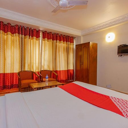Oyo 795 Hotel Holiday Inn Κατμαντού Εξωτερικό φωτογραφία