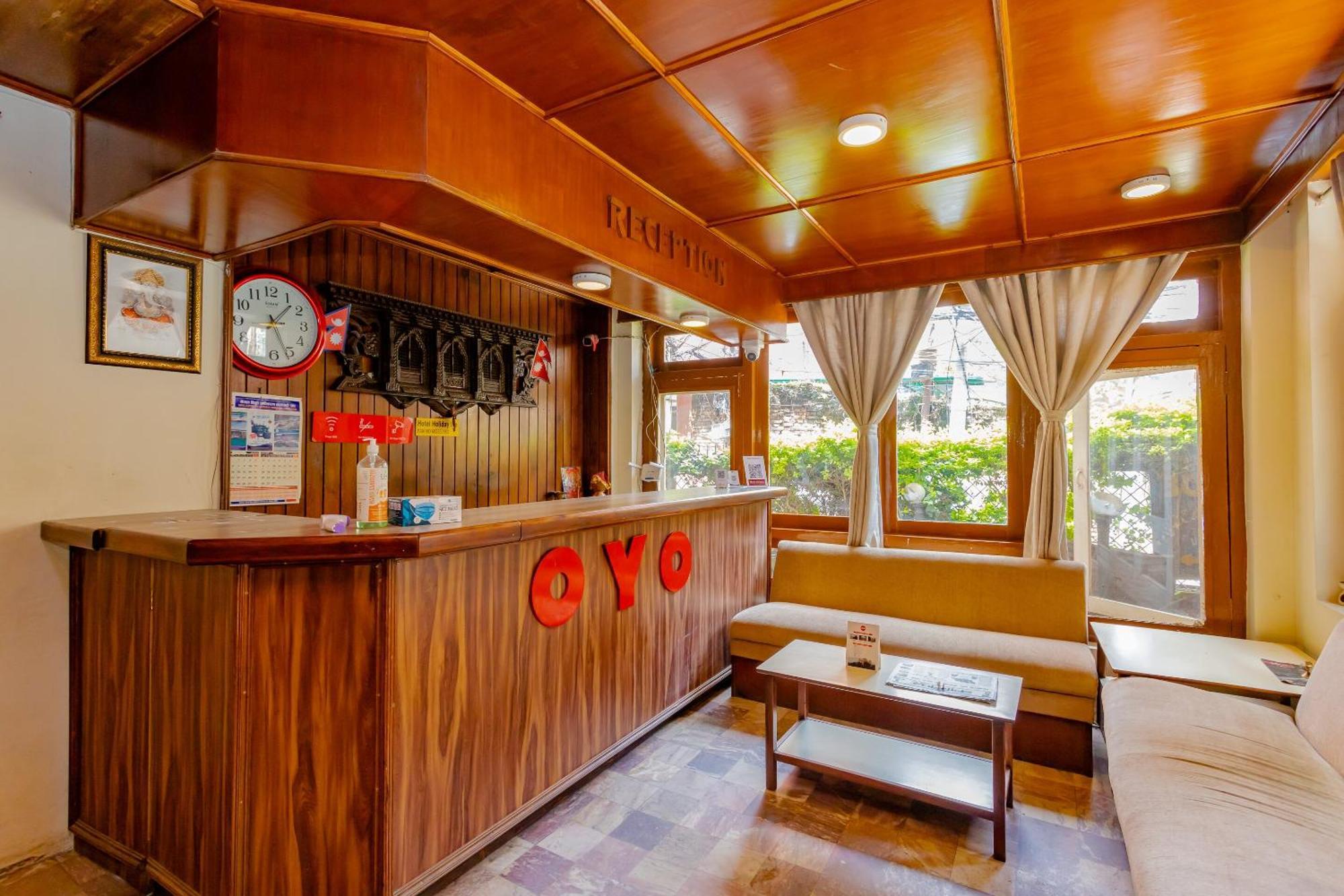 Oyo 795 Hotel Holiday Inn Κατμαντού Εξωτερικό φωτογραφία